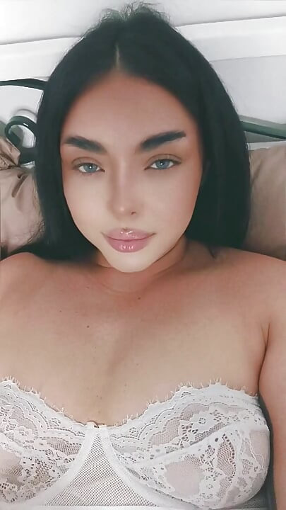 Mistress Lilikitten Seksowna bielizna przymierzaj i dokucza