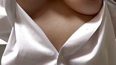 Training nipples with tongs Wearing boyfriend's baggy Y shirt, F cup, areola, nipple, breasts...