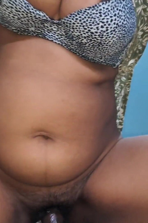 Desi Wife Riding Dick Cum in Side Pussy