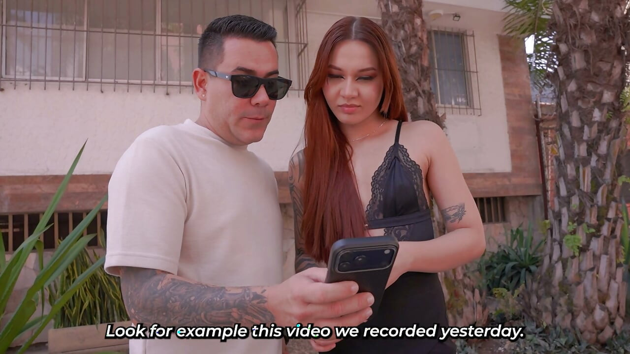 Colombian Redhead Convinced to Have Sex at a Stranger's House