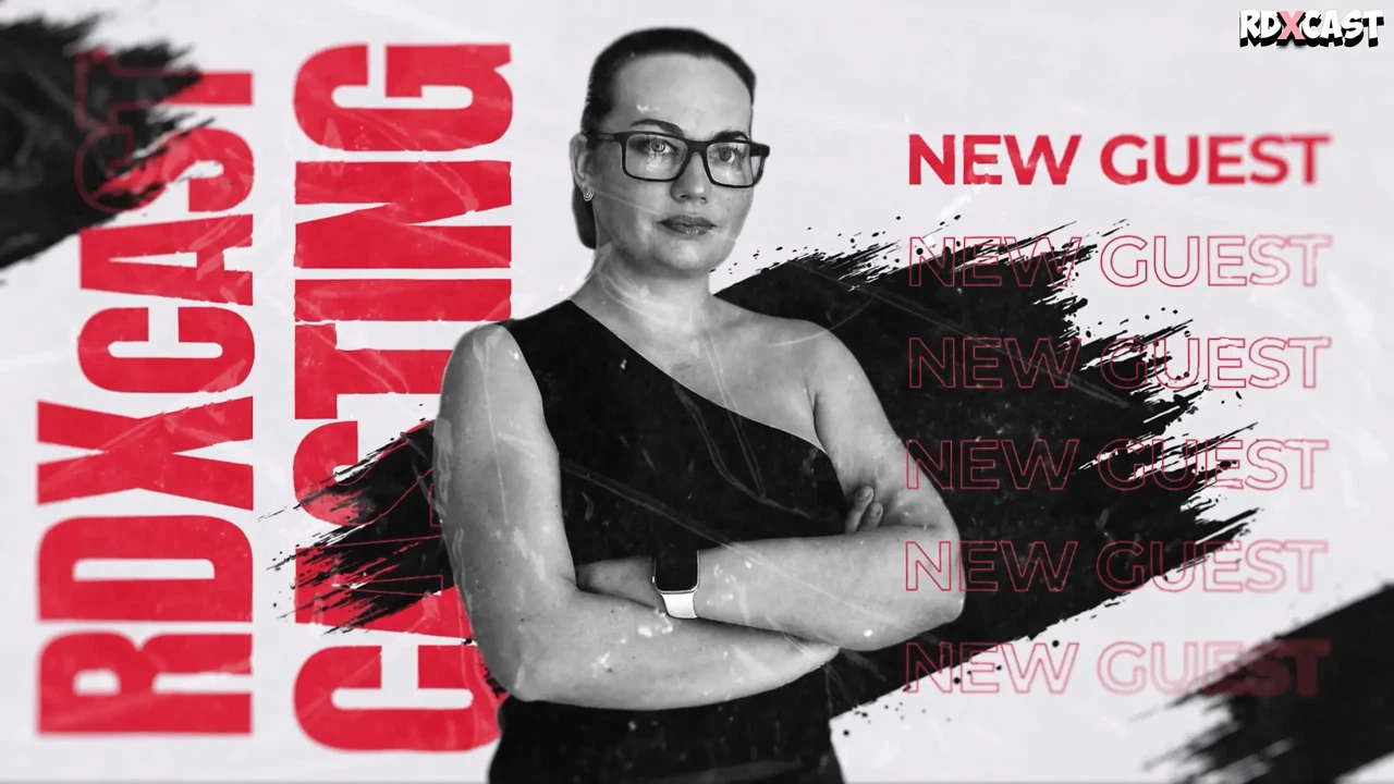 Lady Boss - Effy Lil - the Girl with the Dragon Tattoo!