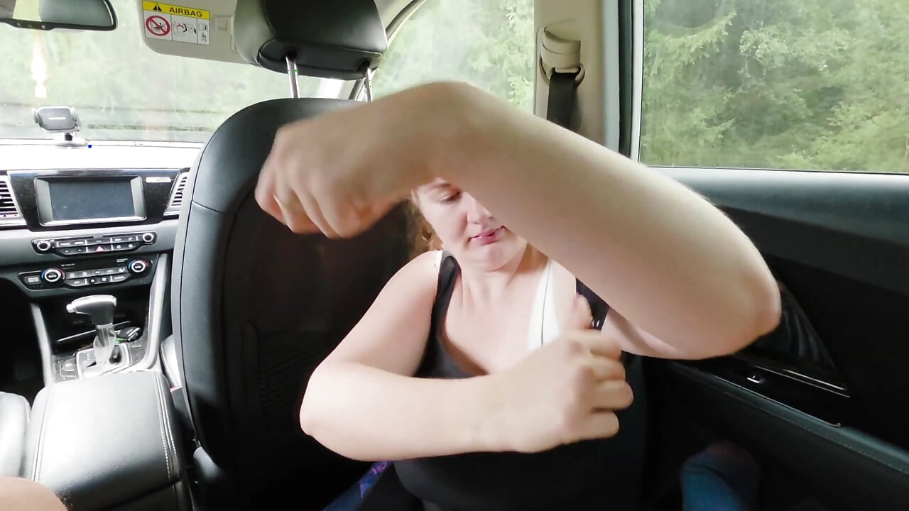 We Were Too Horny and Couldn't Wait to Get Home, so We Fucked in the Car