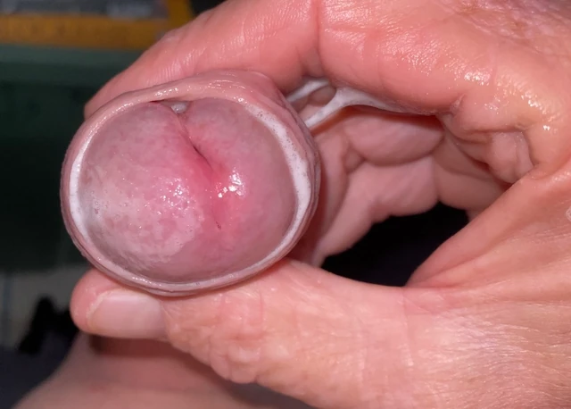 Uncut leaking Precum