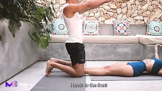 Seks kasar guru yoga sama muridnya yang lagi sange berat - max betancur &luna vitaler