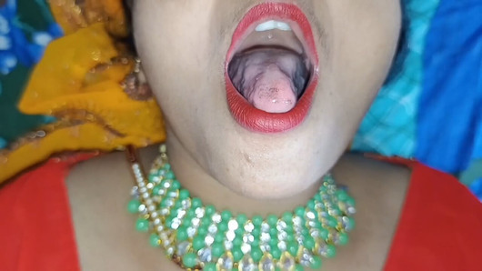 On Rakshabandhan, step sister tied Rakhi to step brother and got pussy fucked as gift
