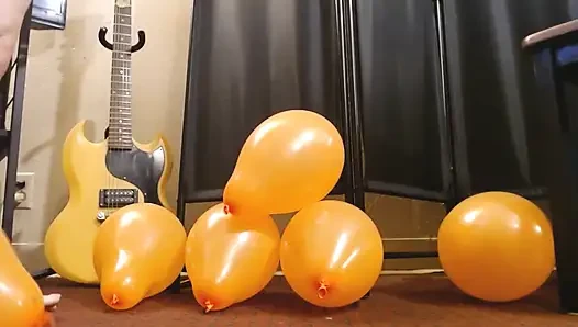 Zehenail knallt, haufen orange ballons