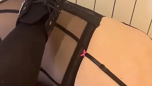 Голова в унитазе...