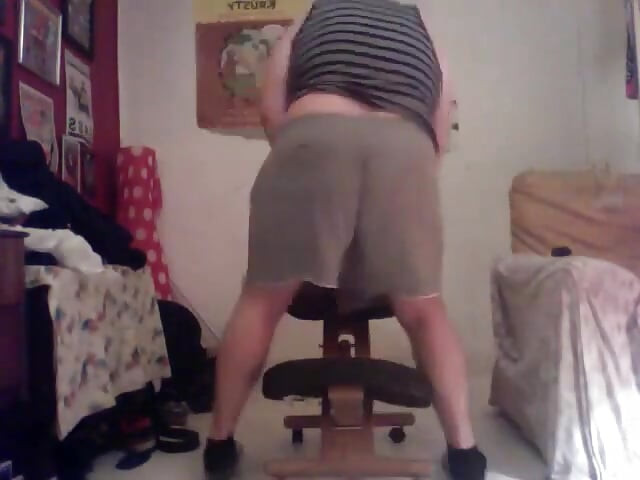 Stripping Wanking Dildo Fat Ass Pig