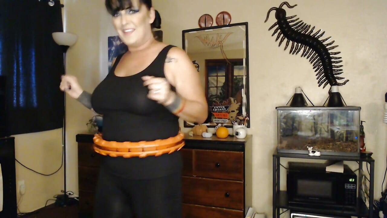 Hula hop fitness rutina sa utezima