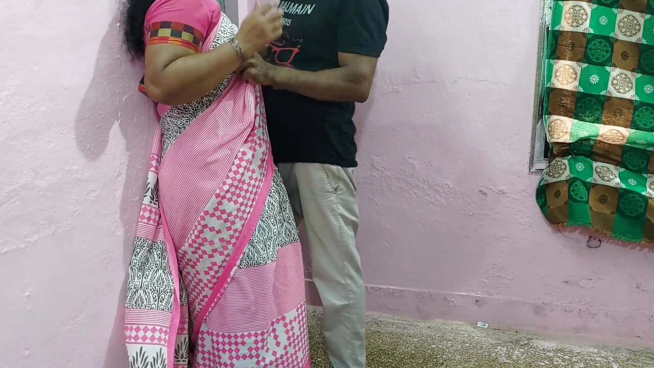 Desi Housewife Traps the Water Delivery Guy for a Wild Anal Creampie
