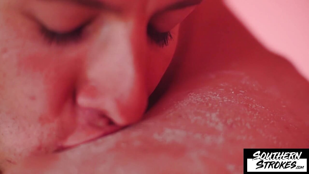 SOUTHERNSTROKES Jock Bar Addison, Justin Cross'un Derin Sokuşlarından İnliyor