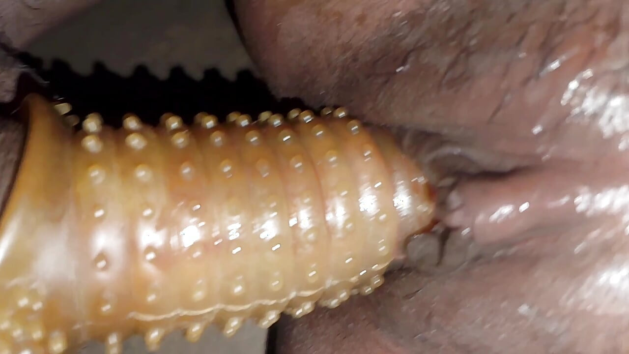Danedar condom lagakar bhabhi ko Aaj Pani nikal Diya