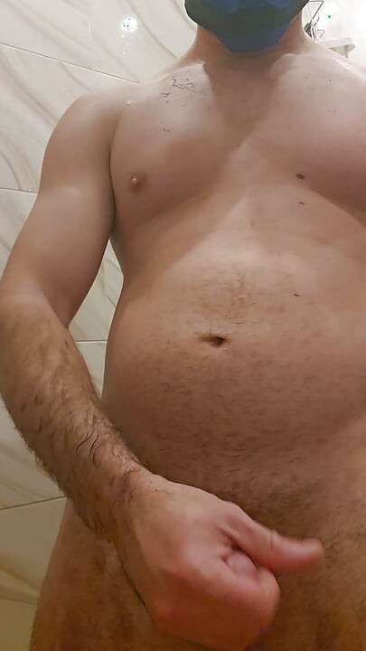 Jerking off with pulsating cumshot