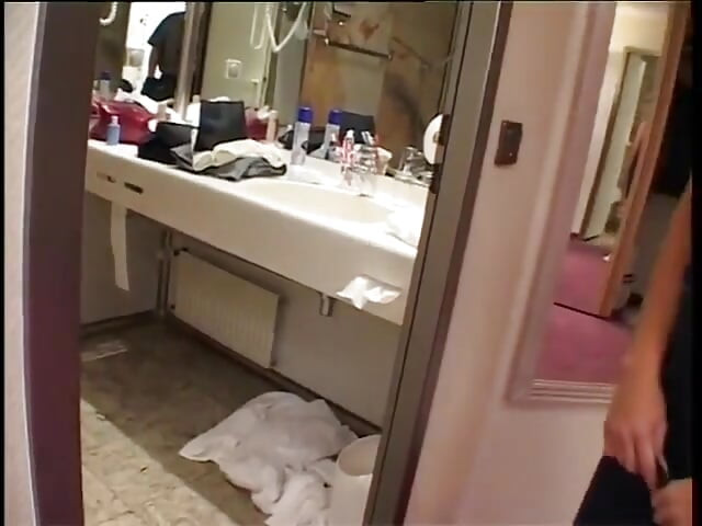 Spex brunette dengan pantat bulat dientot pov