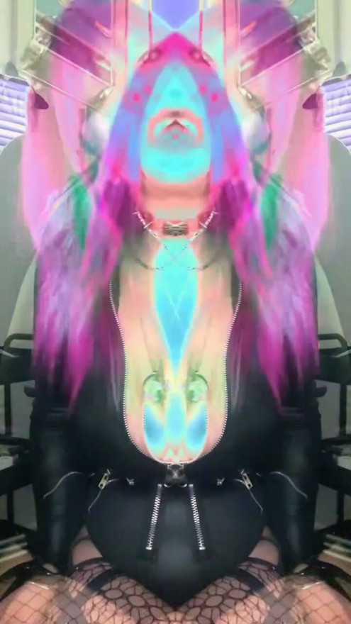 Trippy clouds