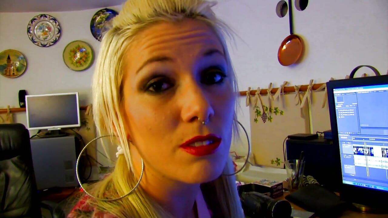 Wild and horny girl who really likes cock gets fucked in pussy and ass