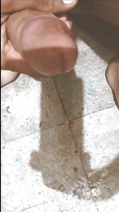 I Masterbated Naked in the Bthroom