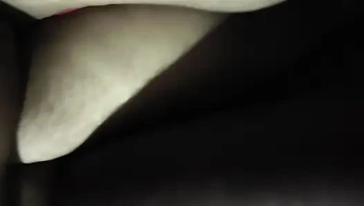 Ich lutschte meinen schwanz und ich habe meine muschi sehr gut gefickt