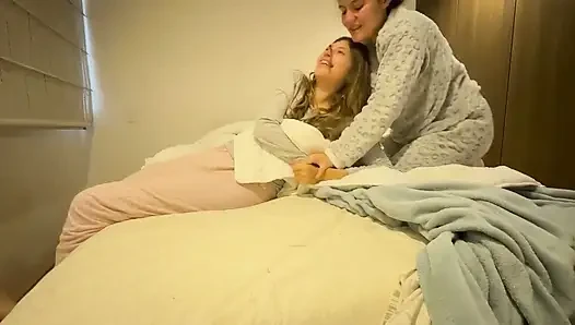 Wrestling Between Women and Tickling