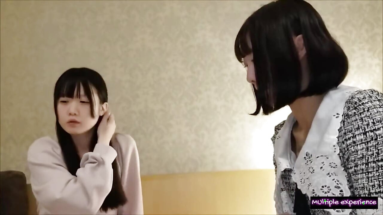 Amateur Trio POV Highlights a Refined Idol Image and Youthful Beauty Meeting