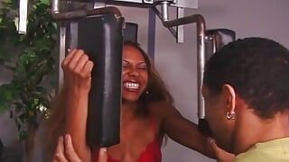 Black babe lets gym trainer cum on her face