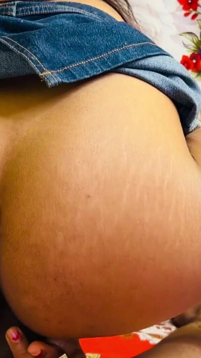 Emotional moment from "Padosan Hot Ladke ko choda I fucked a lot Seeing the neighbor alone at home young girl cum in mouth"
