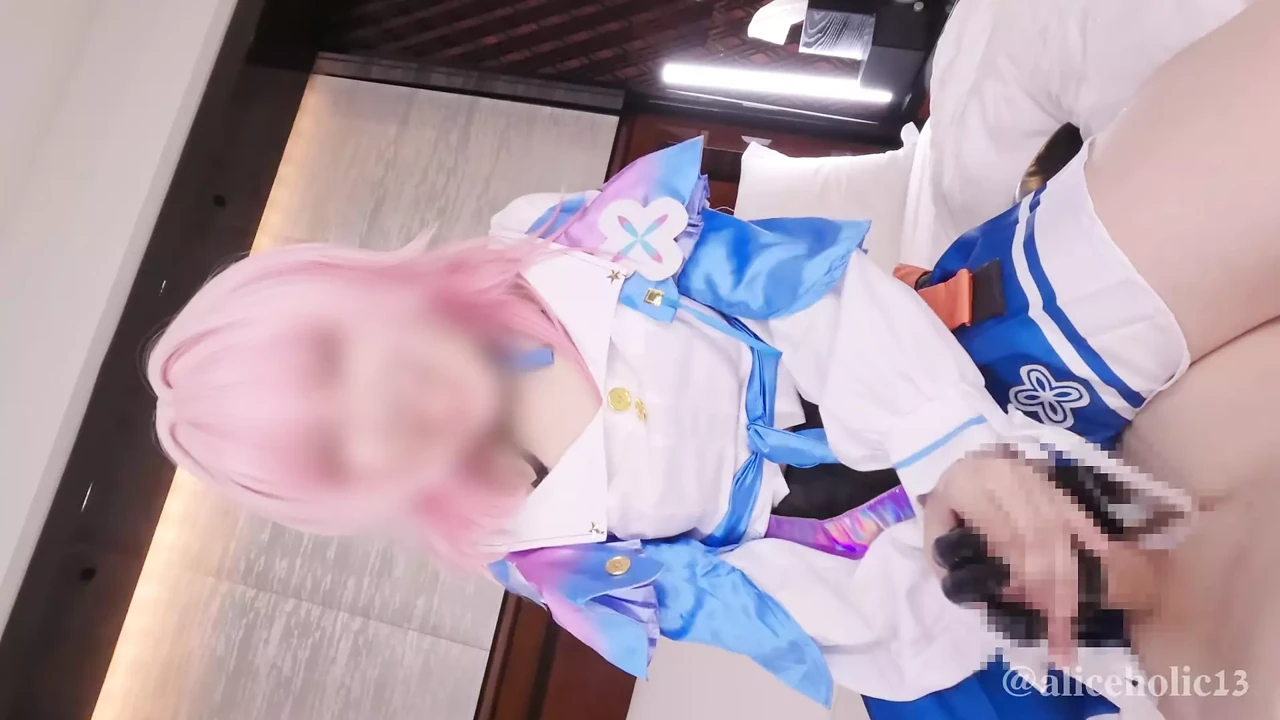 Honkai Star Rail March 7th Cosplaying Femdom handjob cumshot video.