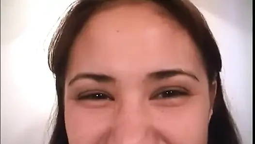 Pelacur rambut cokelat suka ngentot lama banget