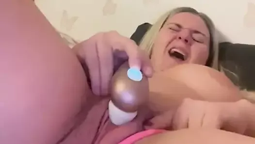 Watching porn and edge with satisfyer INTENSE orgasm