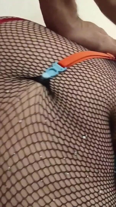 2516tec_01 - amatoare franceză, sex îmbrăcat, lenjerie din satin, lins de cur, muie, ejaculare | Clipul 2