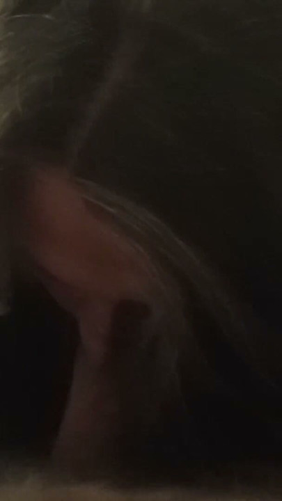 Mature amateur Eva Pur having a blowjob Natural & up close | Clip 3