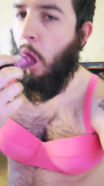 bi fag sucks dildo