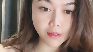 Indonesien Viral, Cici Nindy lernt, ein Dienstmädchen zu sein