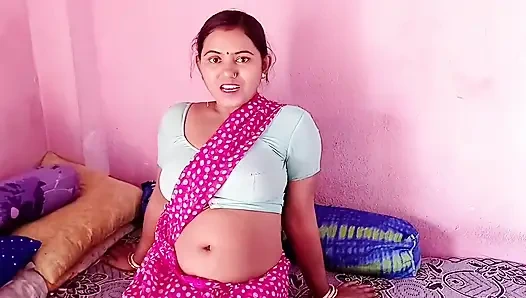 Seks keras ayah tiri dengan putri tiri India desi di kamar (Mohini)