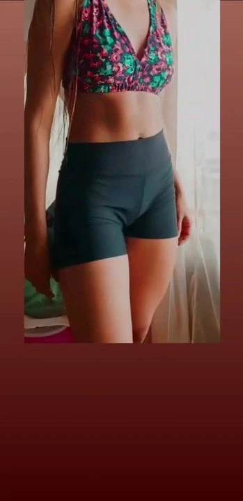 一个朋友的女朋友给我发了一个视频
