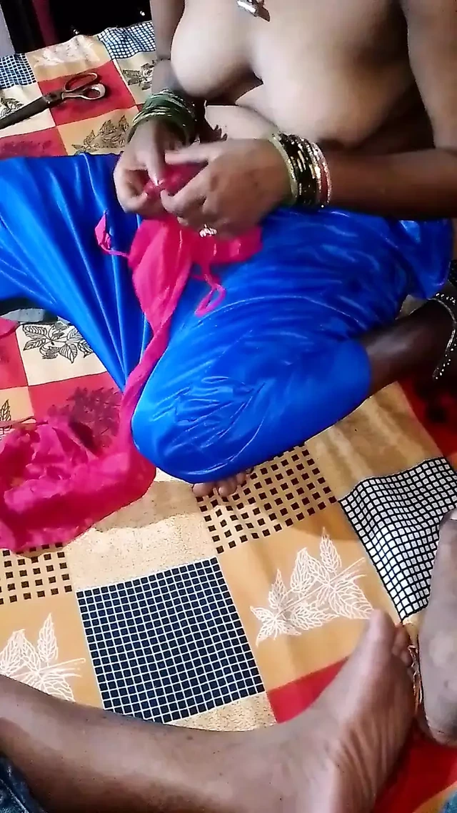 Indian Bhabhi first time in nighty dress 👗 I get naked and show my boobs and pussy