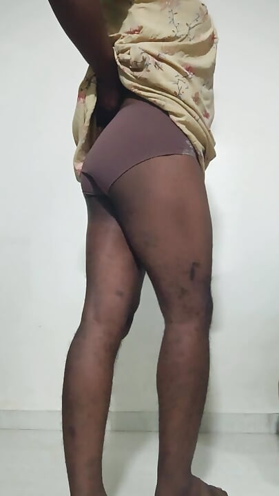 I m in mood. fuck me.