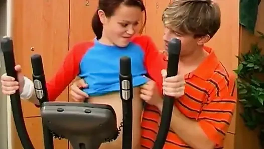 Спортивный трах для Вики