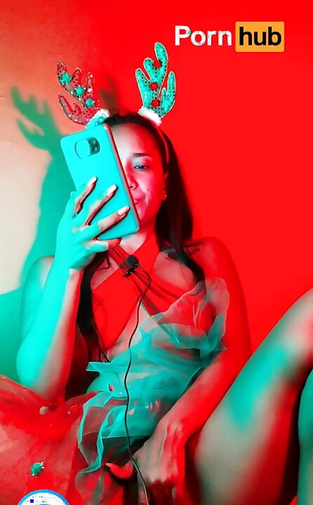 Kamu pasti suka banget sama cerita ini saat aku fingering memekku sendiri