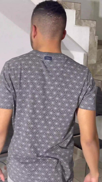 Čini dostavljača srećnim