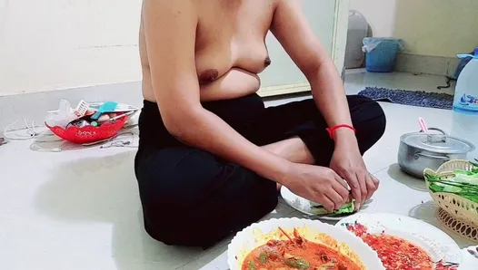 Tonton Asmr Isi Perut Makan Makanan Tumbuh Makanan Gadis Seksi
