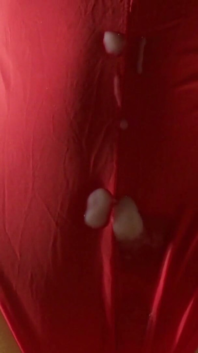 Dublă ejaculare...body-ul meu roșu sărac e plin de spermă | Clip 1