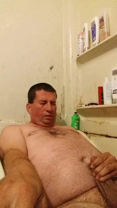 Self goldenshower