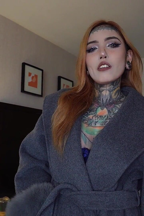 Rebellious Asian Stepsister Jesse Takes Cock on Vacation