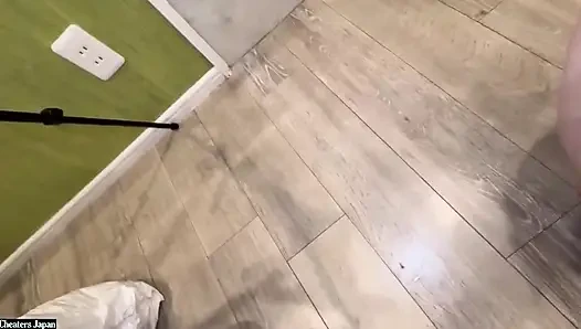 Eine lächelnde devote schönheit