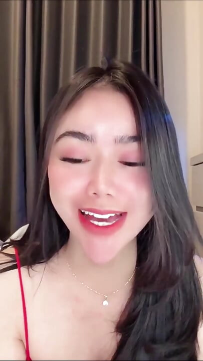 Live Indonesian Girls Who Make You Flirt