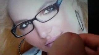 Britney Spears cumhot in glasses