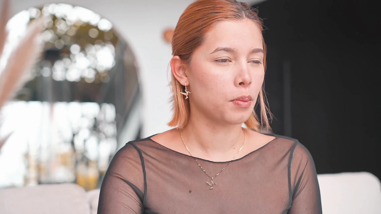 Her öğleden sonra mastürbasyon yapmak için faydalanıyorum, ta ki birçok kez ıslak olmaya aşık olana kadar