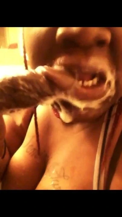 Quick DeepCumthroat for fat bitch