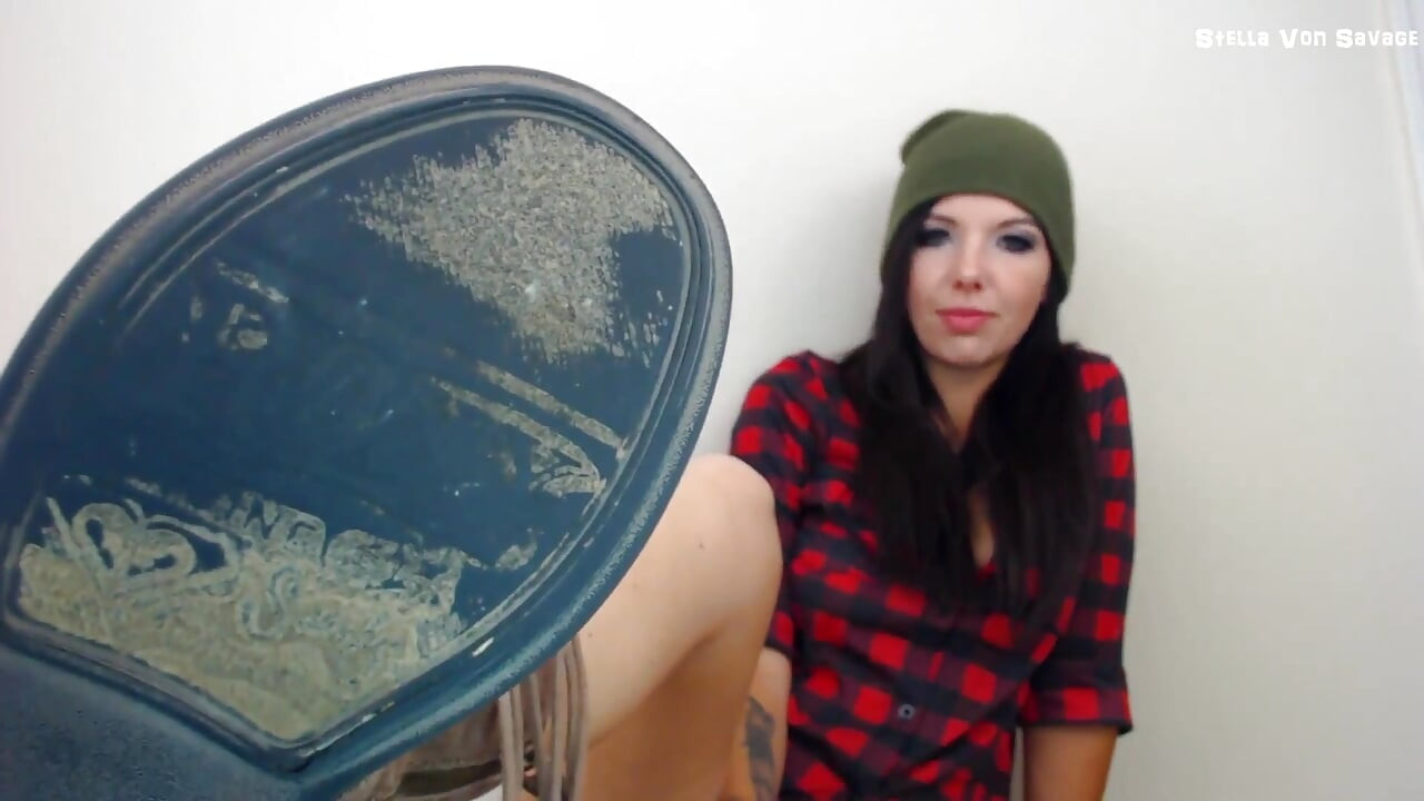 Dirty Boot Licking - Muddy Lumberjack